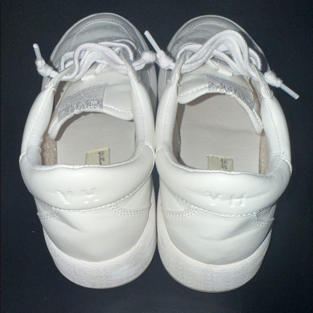 Vintage Havana Cream Leather Sneakers - Picture 7 of 9
